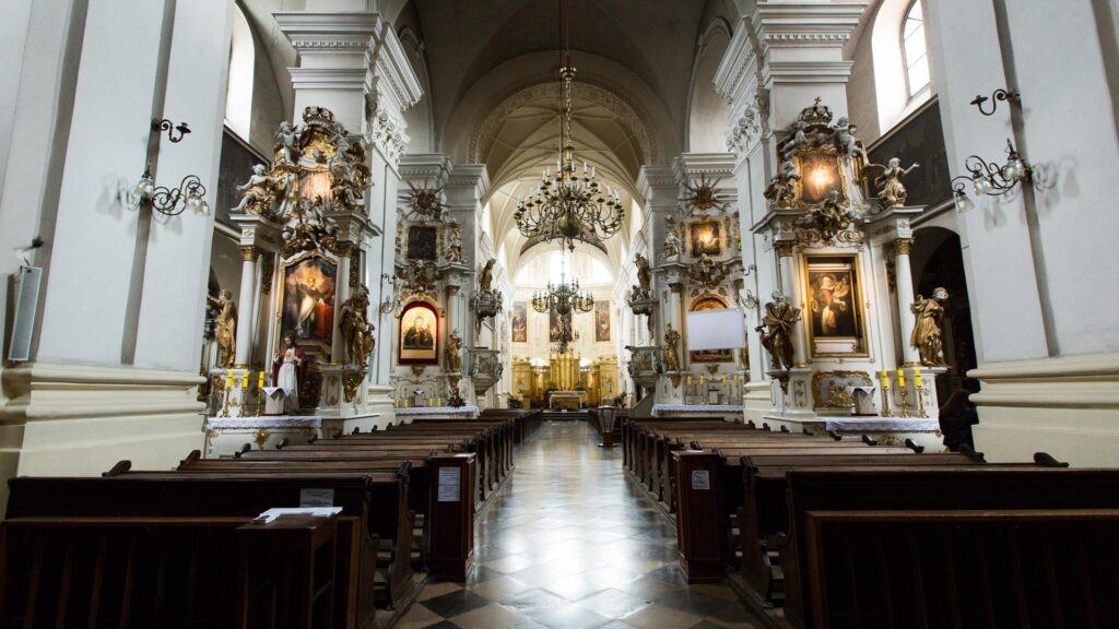Wnętrze bazyliki dominikańskiej