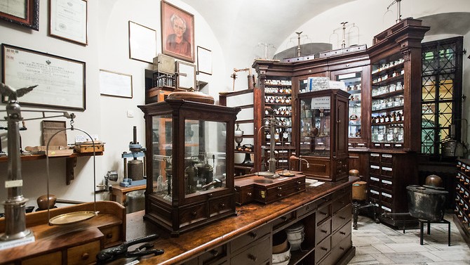 Pharmacy Museum. The interior of a former pharmacy with 20th century equipment