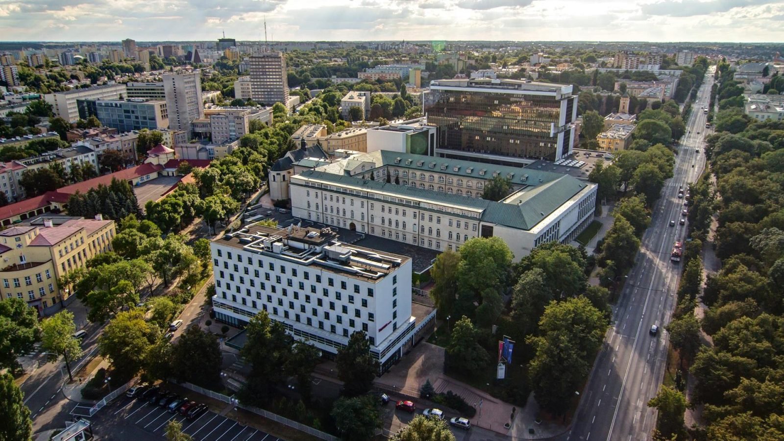 Miasto-Lublin-z-drona-architektura-MarcinTarkowski-piximo-01